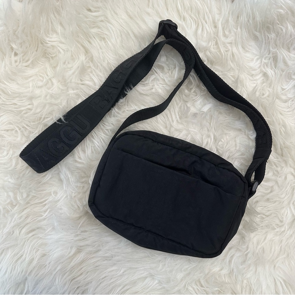 Like New Baggu Camera Bag - Retired Style!